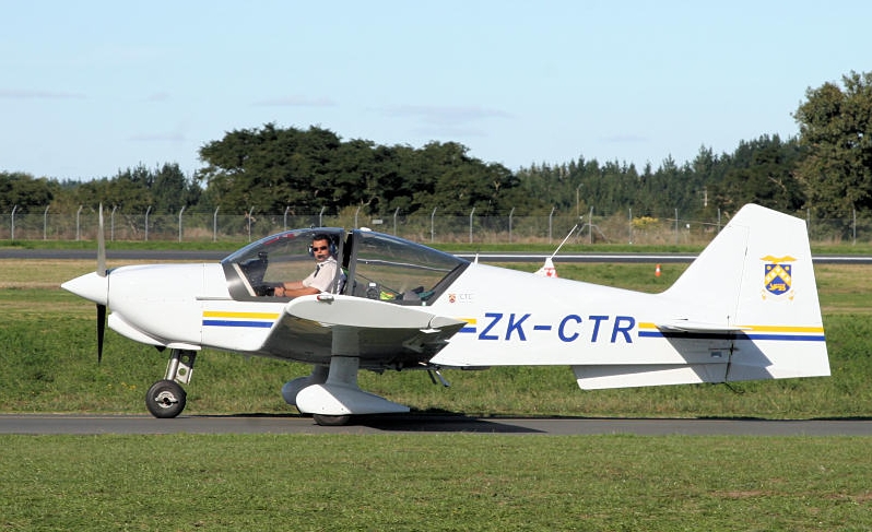 Robin HR 200